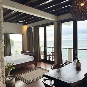 Bale Bingin Beachfront Guest house
